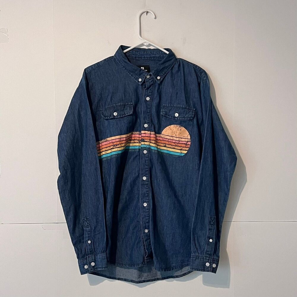 Standard Issue Mens Denim Shirt Size M Graphic Print Long Sleeve Button Up